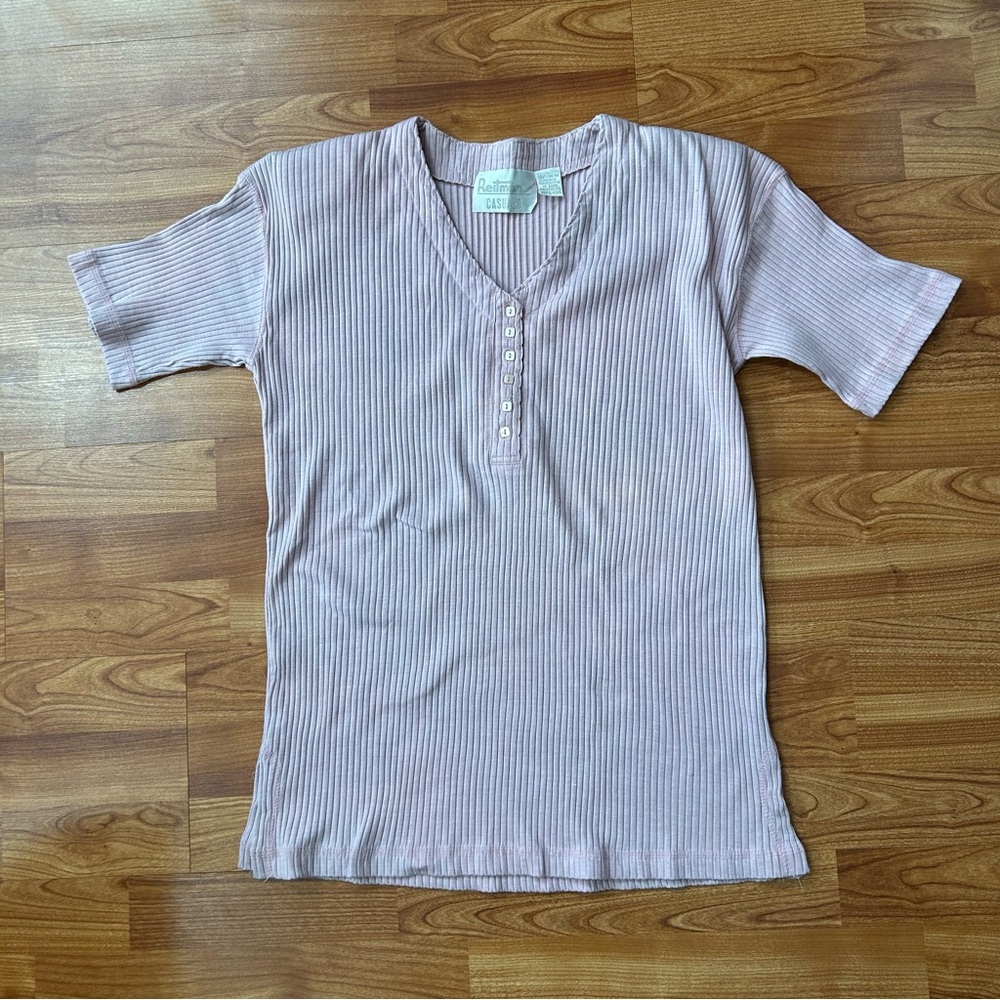 4/$15 Reitmans pink t-shirt ribbed top - Picture 1 of 7